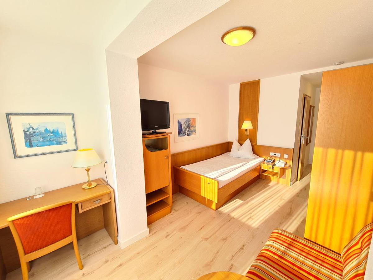 Thermenhotel Tannenhof - Ihr Wohlfuehl-Hotel Bad Füssing Eksteriør bilde