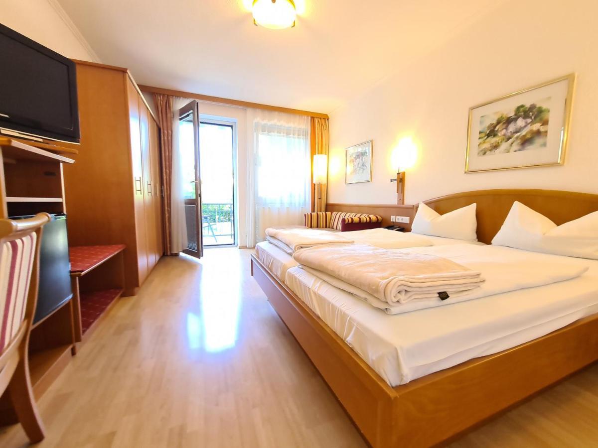 Thermenhotel Tannenhof - Ihr Wohlfuehl-Hotel Bad Füssing Eksteriør bilde