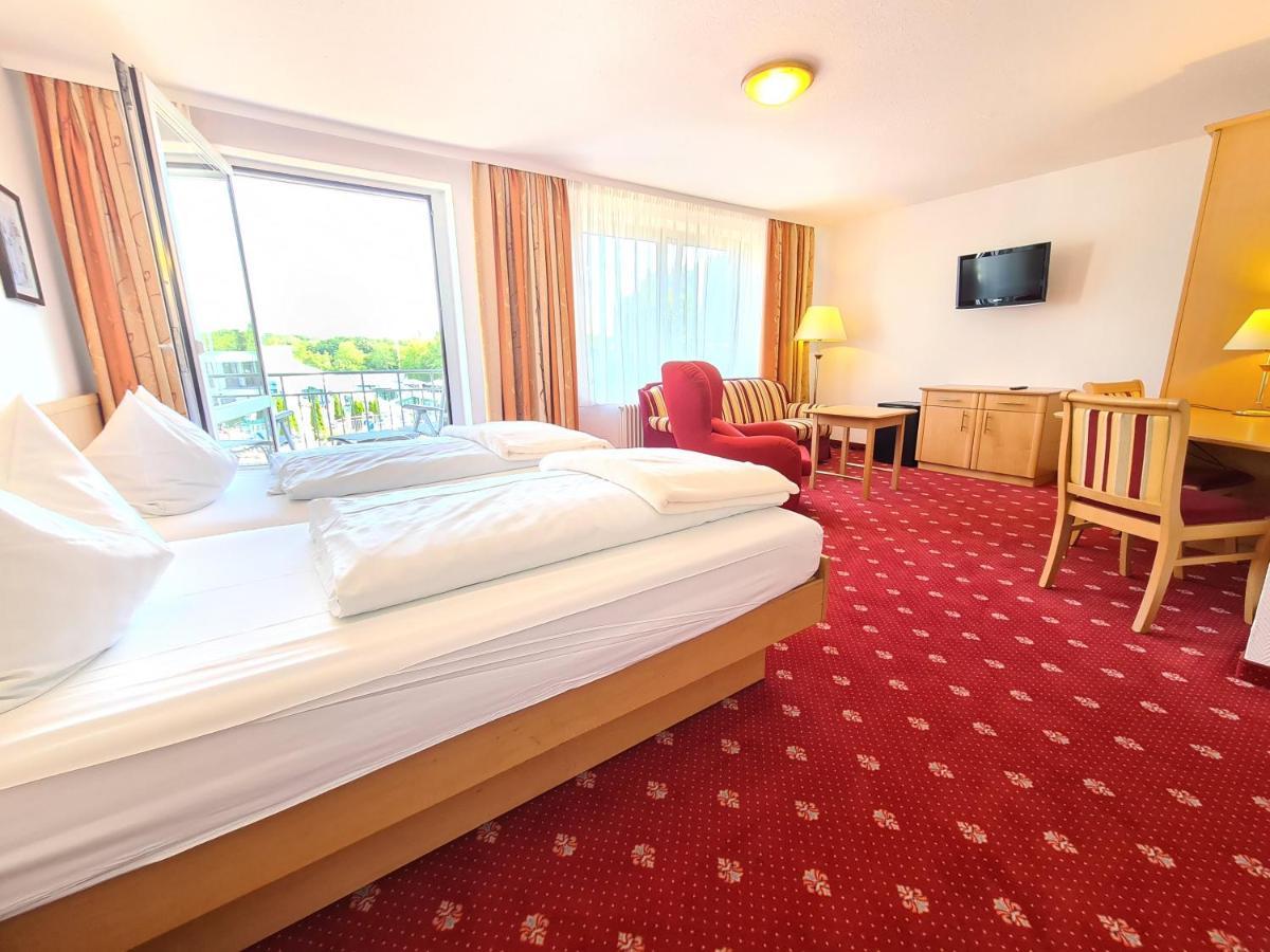 Thermenhotel Tannenhof - Ihr Wohlfuehl-Hotel Bad Füssing Eksteriør bilde