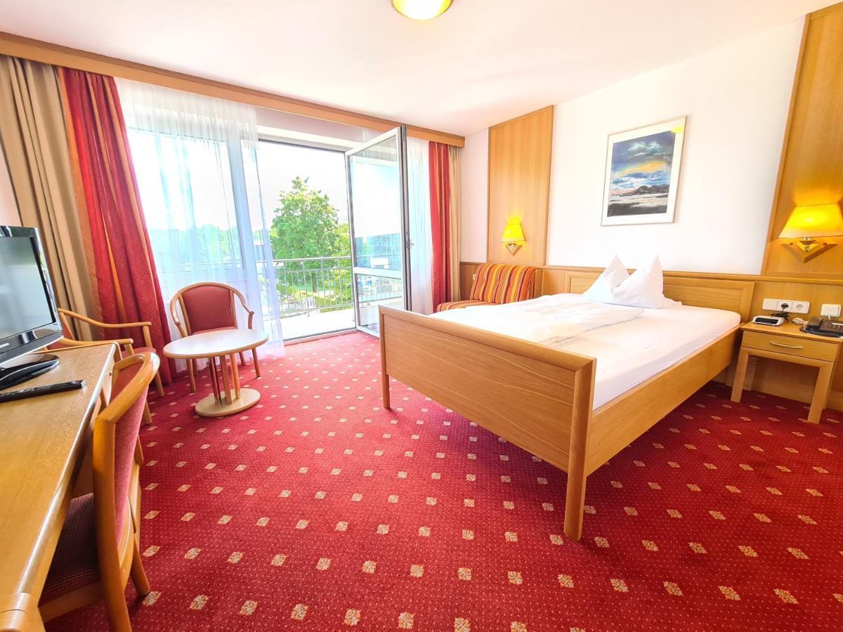 Thermenhotel Tannenhof - Ihr Wohlfuehl-Hotel Bad Füssing Eksteriør bilde