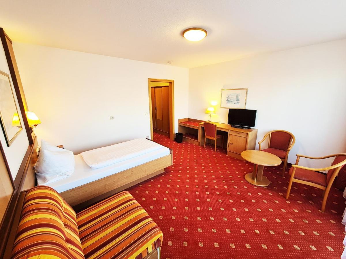 Thermenhotel Tannenhof - Ihr Wohlfuehl-Hotel Bad Füssing Eksteriør bilde