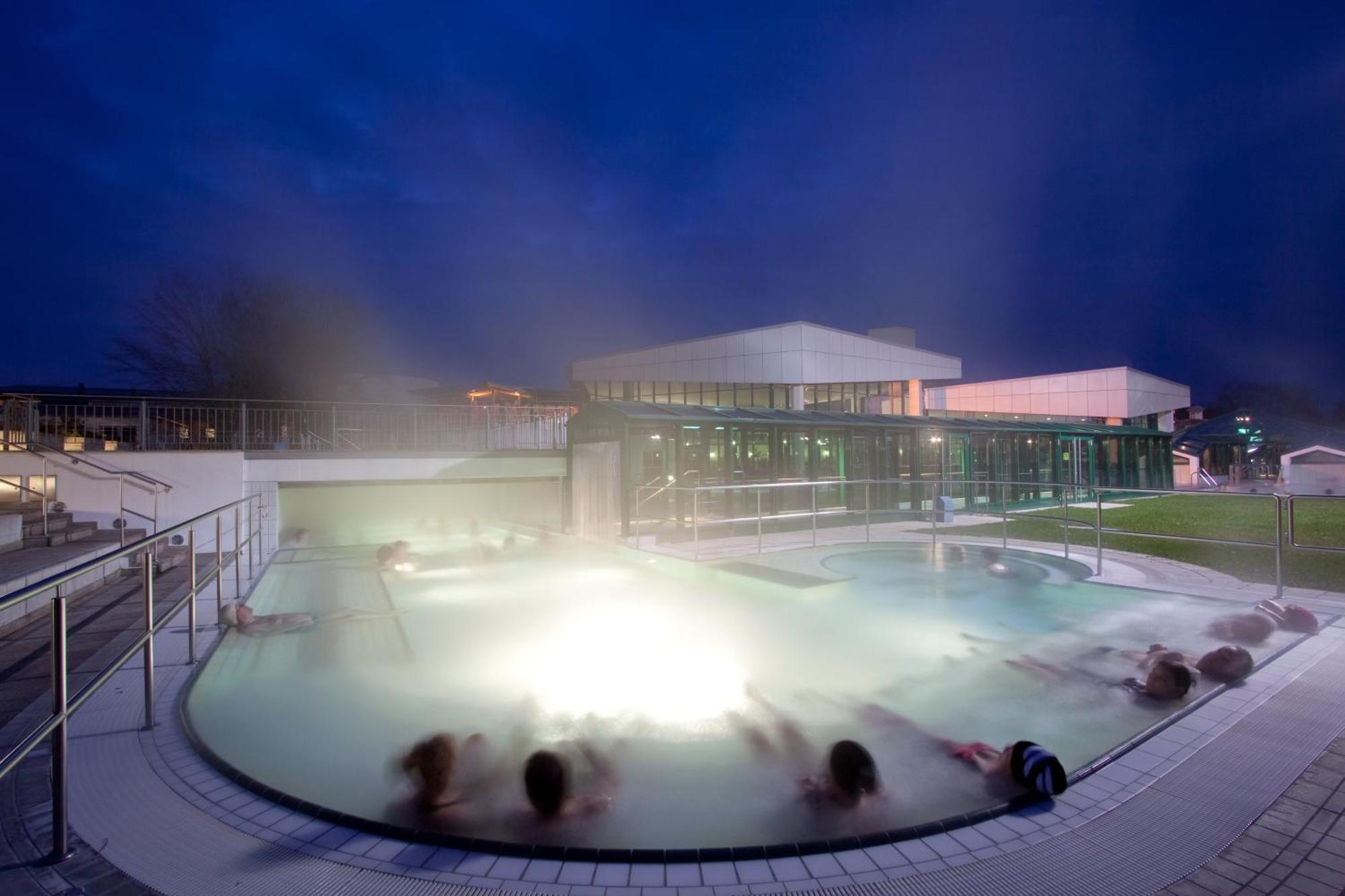 Thermenhotel Tannenhof - Ihr Wohlfuehl-Hotel Bad Füssing Eksteriør bilde